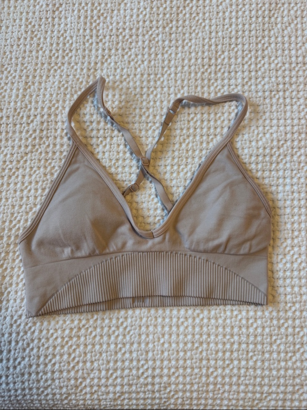 Lululemon athletica ebb to street triangle racer back cross sports bra 6 blush